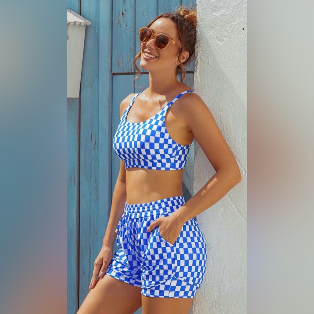 Seafolly Adjustable Swim Top and Boy Short Bottom **Free Gift Included** - Picture 2 of 10